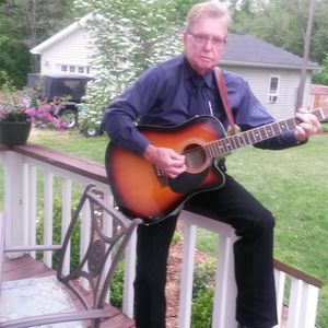 Meet your Posher, Lucy